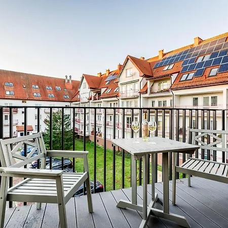 Lägenhet Rent Like -apartamenty Kolo Brzegu I & Mini
