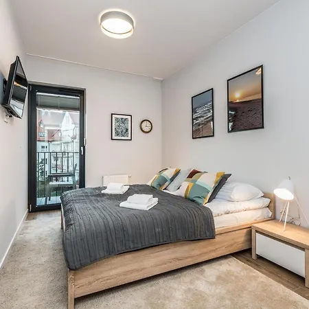 Lägenhet Rent Like -apartamenty Kolo Brzegu I & Mini