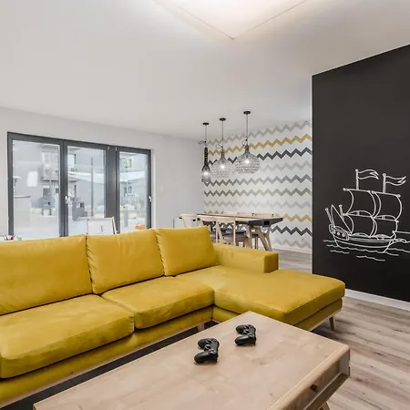 Lägenhet Rent Like -apartamenty Kolo Brzegu I & Mini