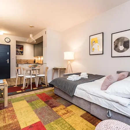Lägenhet Rent Like -apartamenty Kolo Brzegu I & Mini